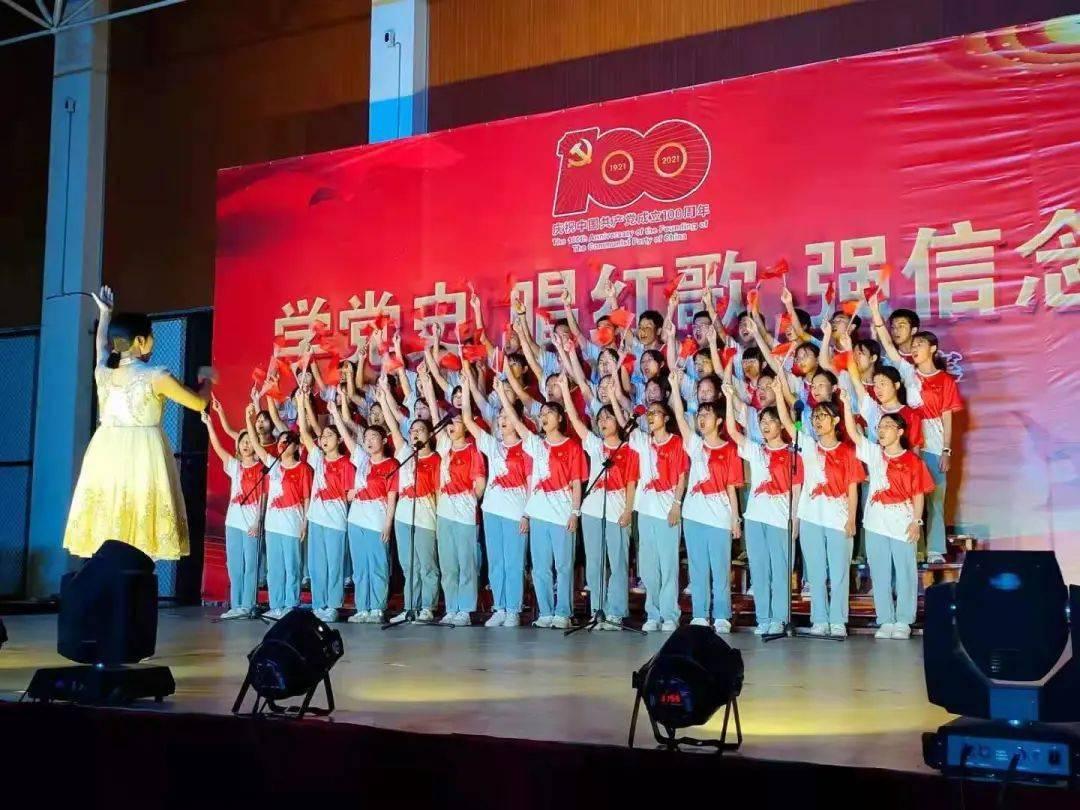汉王酒业主题IP活动《酒王争霸赛》荣获2023年度湖南酒业大事件品牌营销创新奖